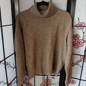 H&M Tan Cowl Neck Sweater Size M